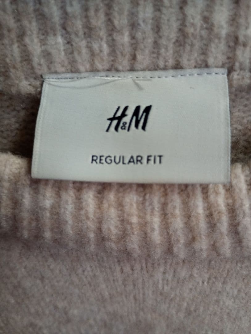H&M クルーネックニット ベージュ — image 3