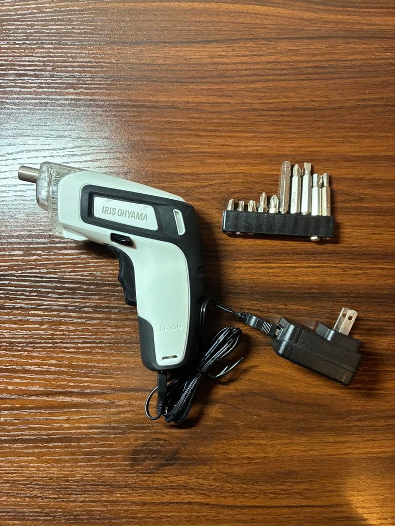 アイリスオーヤマ 電動ドライバー 充電式 RD110-W ホワイト — image 2