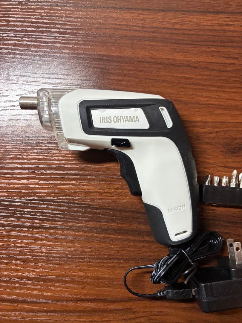 アイリスオーヤマ 電動ドライバー 充電式 RD110-W ホワイト — image 4