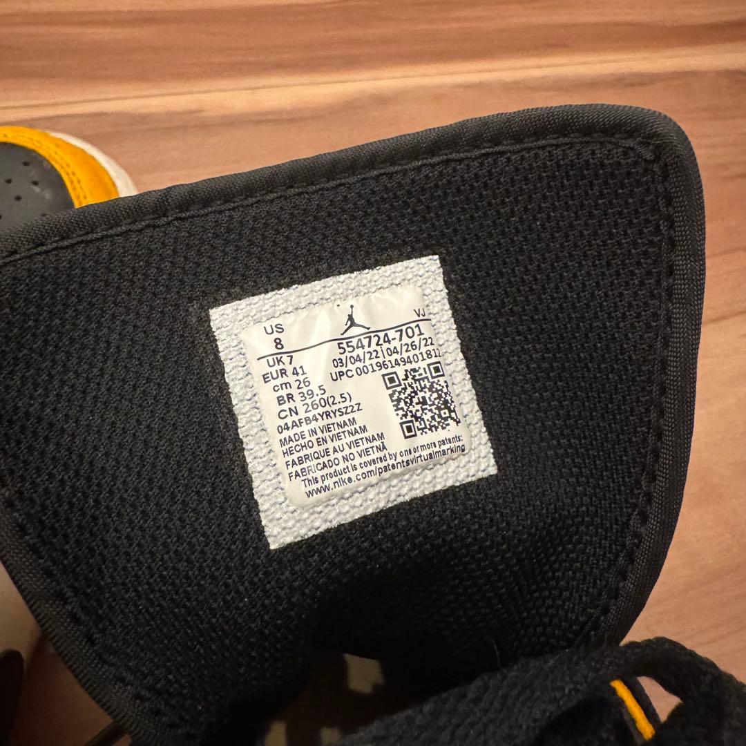NIKE AIR JORDAN 1 MID "タクシー" — image 4