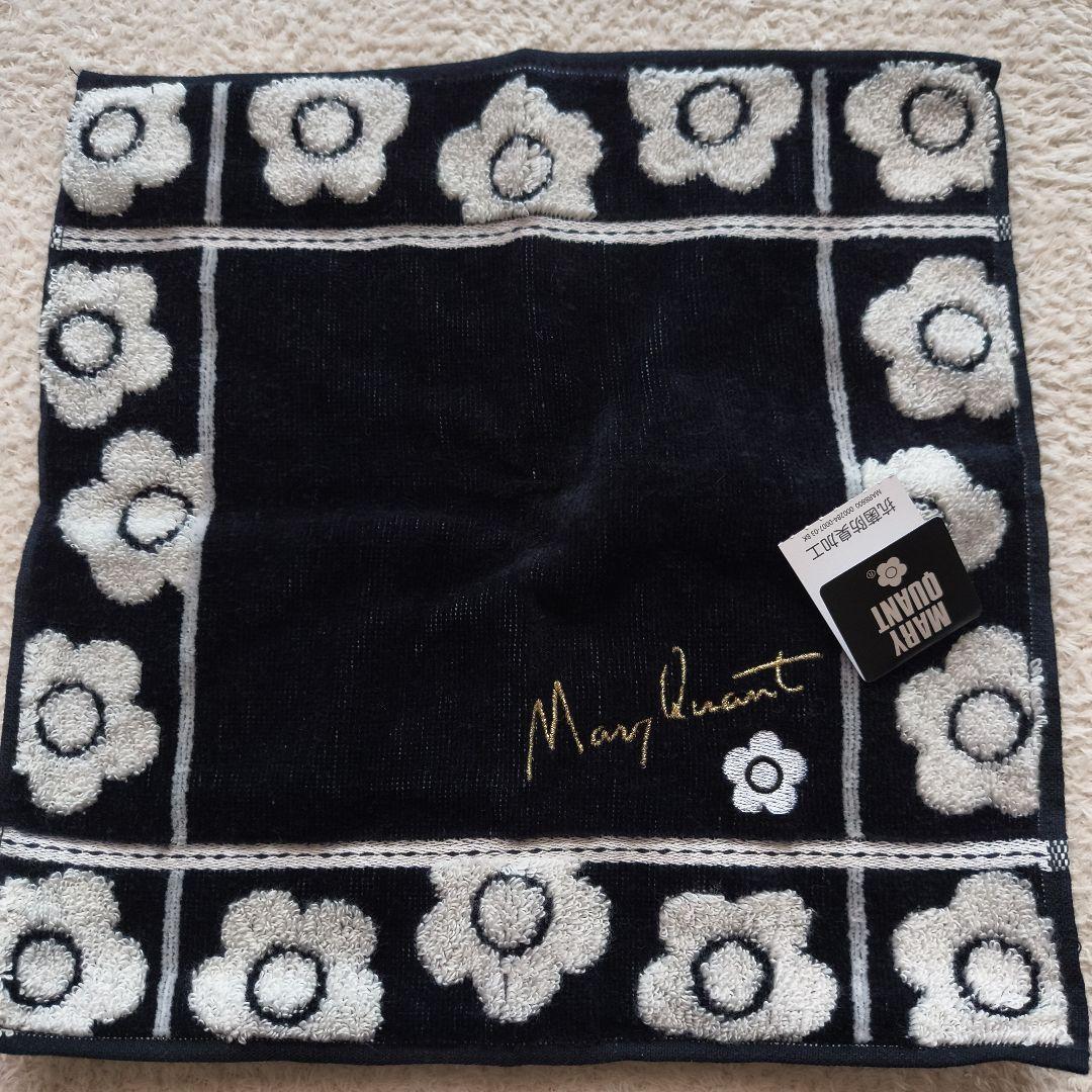 新品♡MARY QUANT デイジー柄 タオルハンカチ ブラック — image 2