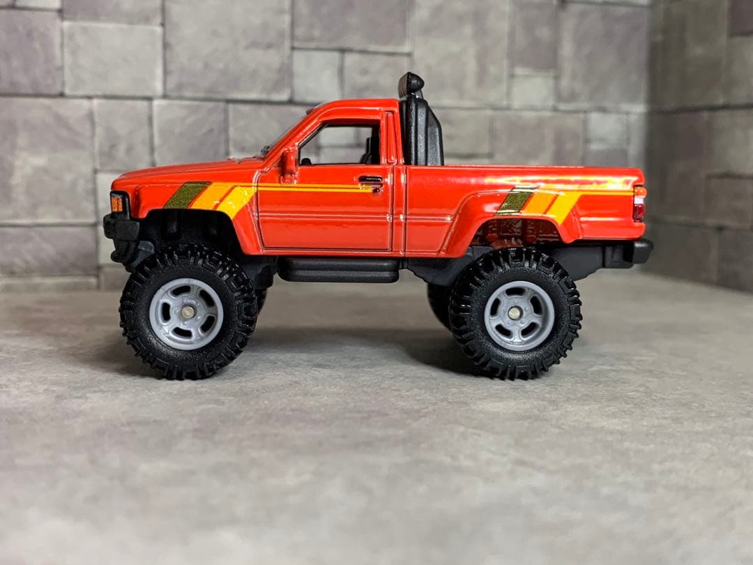 Hot Wheels 1987 Toyota Pickup Truck トヨタ — image 5