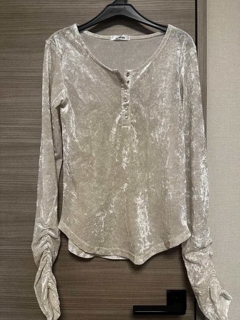 solleimシアーベロアヘンリーネックロンT — image 4