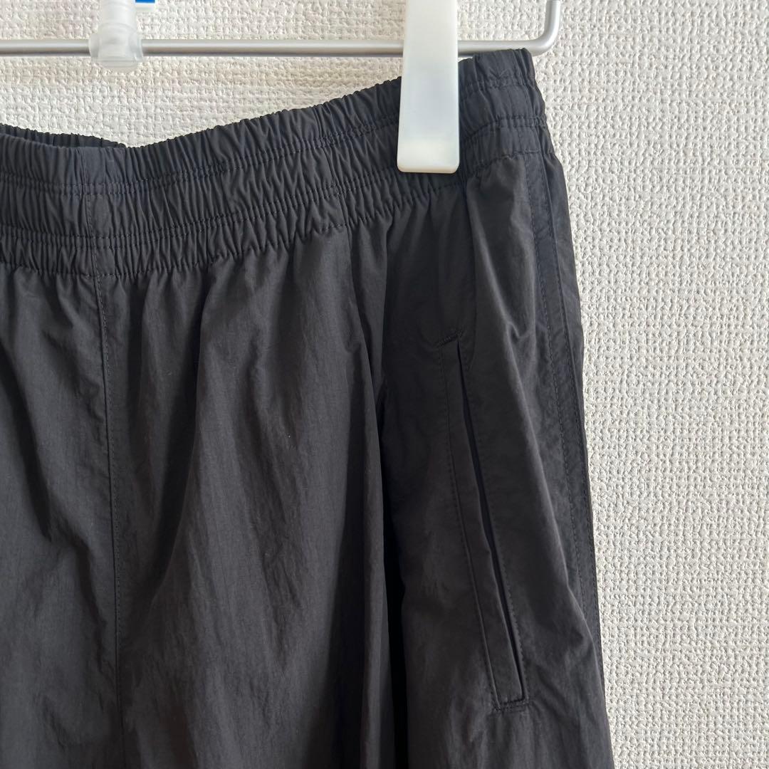 ユニクロ　UNIQLO ナイロンキュロット — image 3