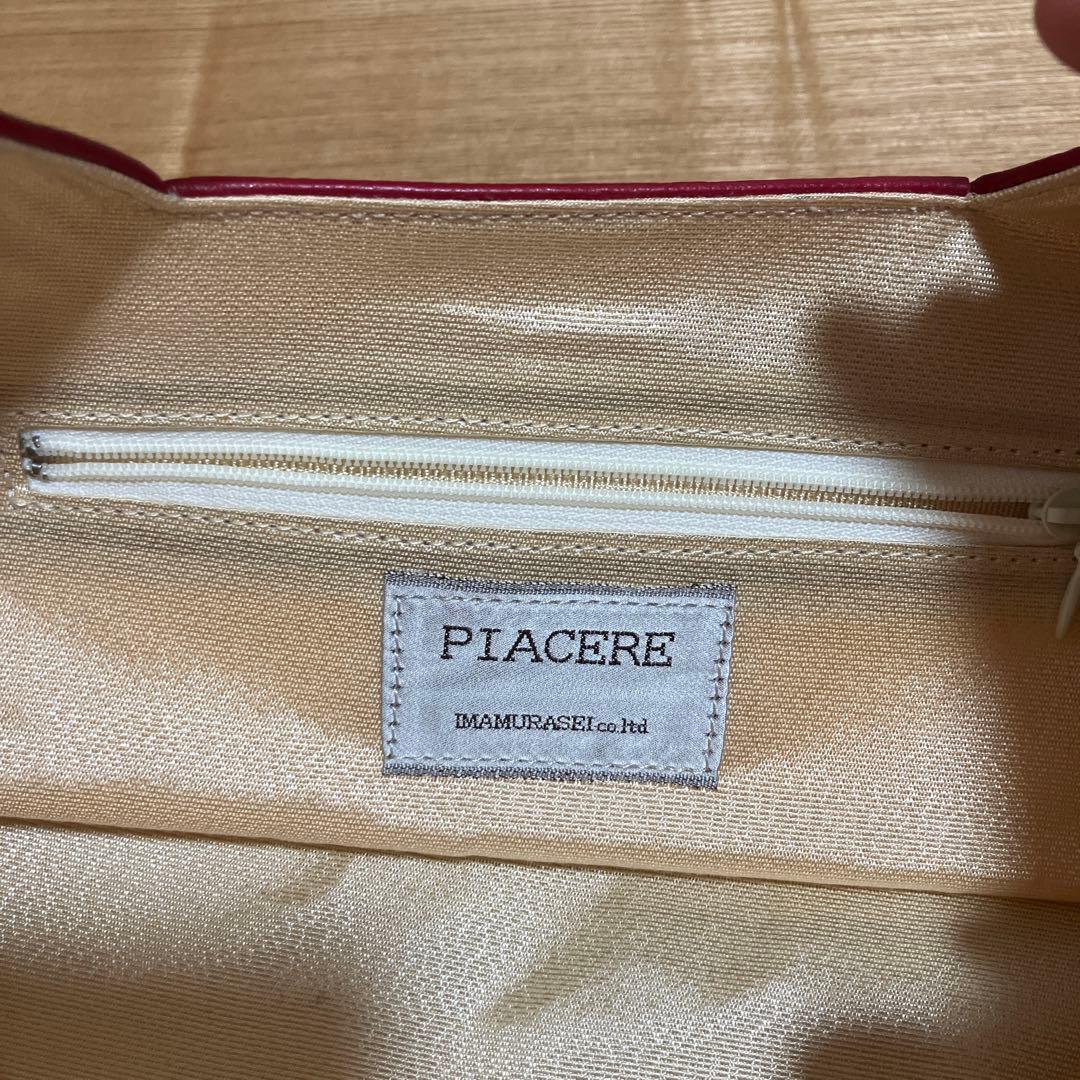 piacere ピアチェーレ　　レザー ハンドバッグ タッセル付き — image 5
