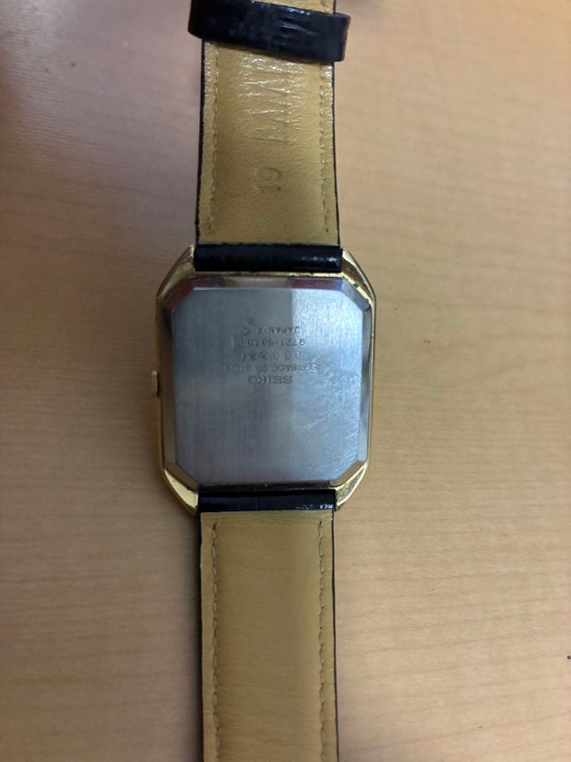 【タイムセール❗️】SEIKO QUARTZ 腕時計 ゴールドカラー — image 2