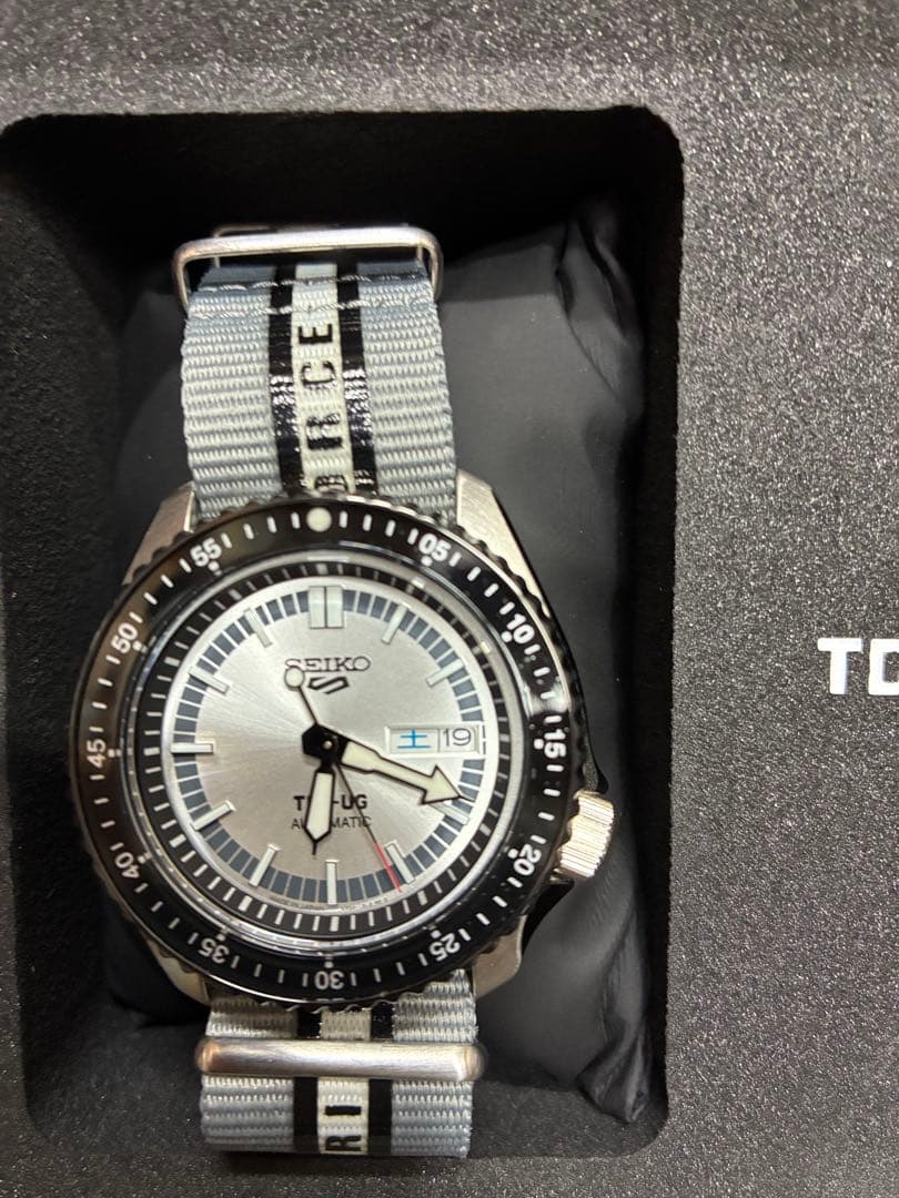 No.369 SEIKO5スポーツ　ウルトラセブン55周年記念モデル　新品未使用 — image 2