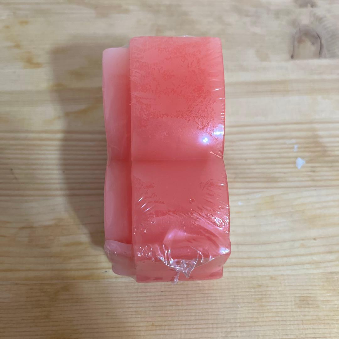 cortina playboy wax red — image 5
