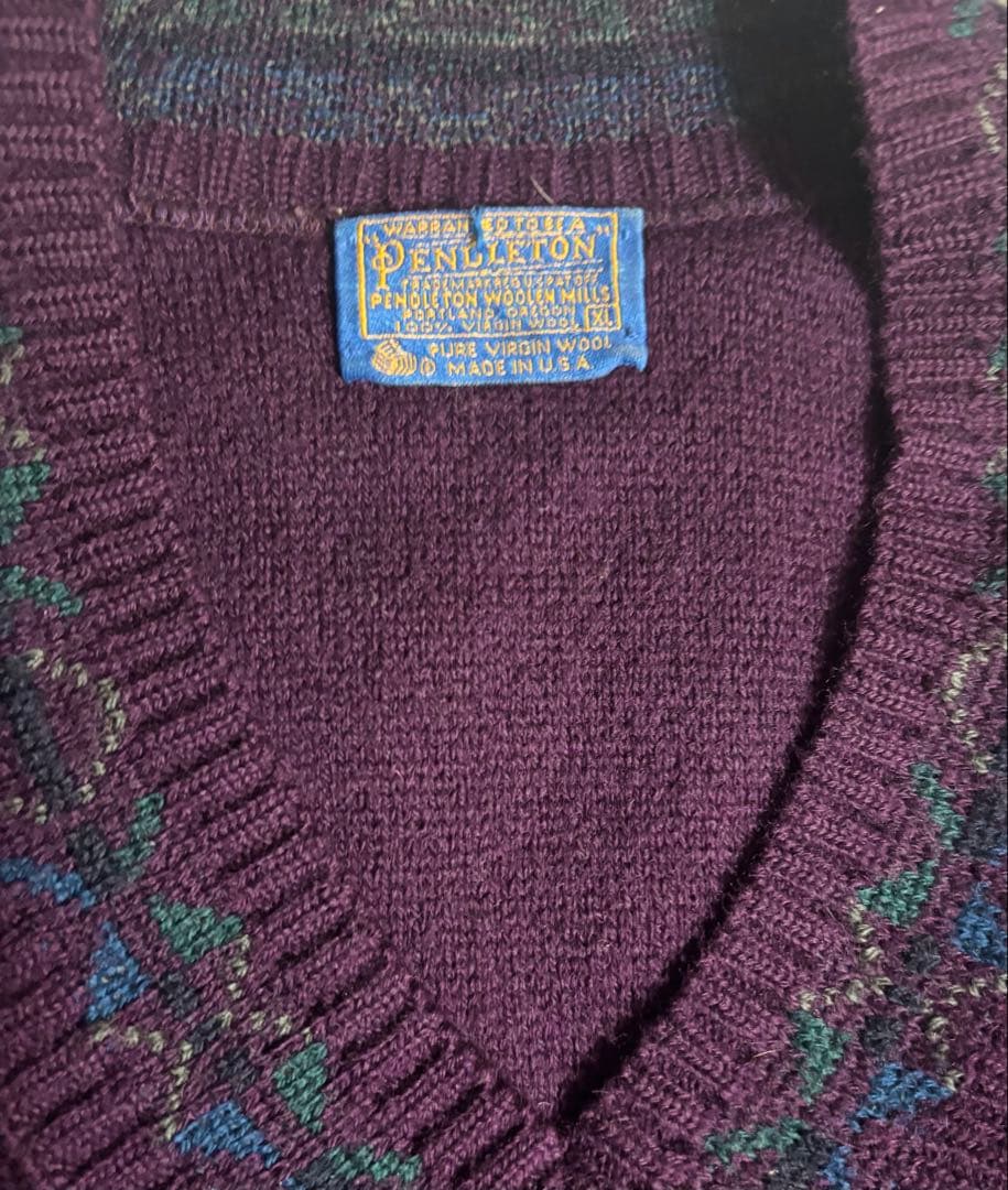 70s PENDLETON ペンドルトン Vネックニット バーガンディ 古着 — image 3