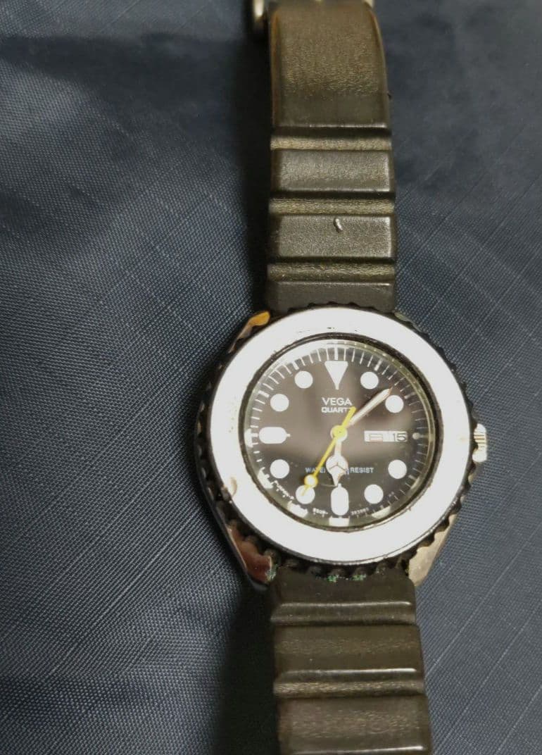 20260626 VEGA QUARTZ ダイバーズウォッチ 本体 — image 3