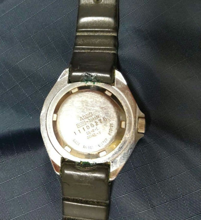 20260626 VEGA QUARTZ ダイバーズウォッチ 本体 — image 5