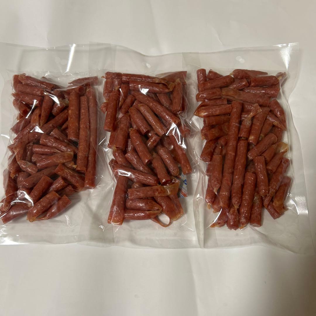 最安値　大人気‼️宮内ハム　国産牛肉と豚肉のサラミソーセージ250g×3袋 — image 2