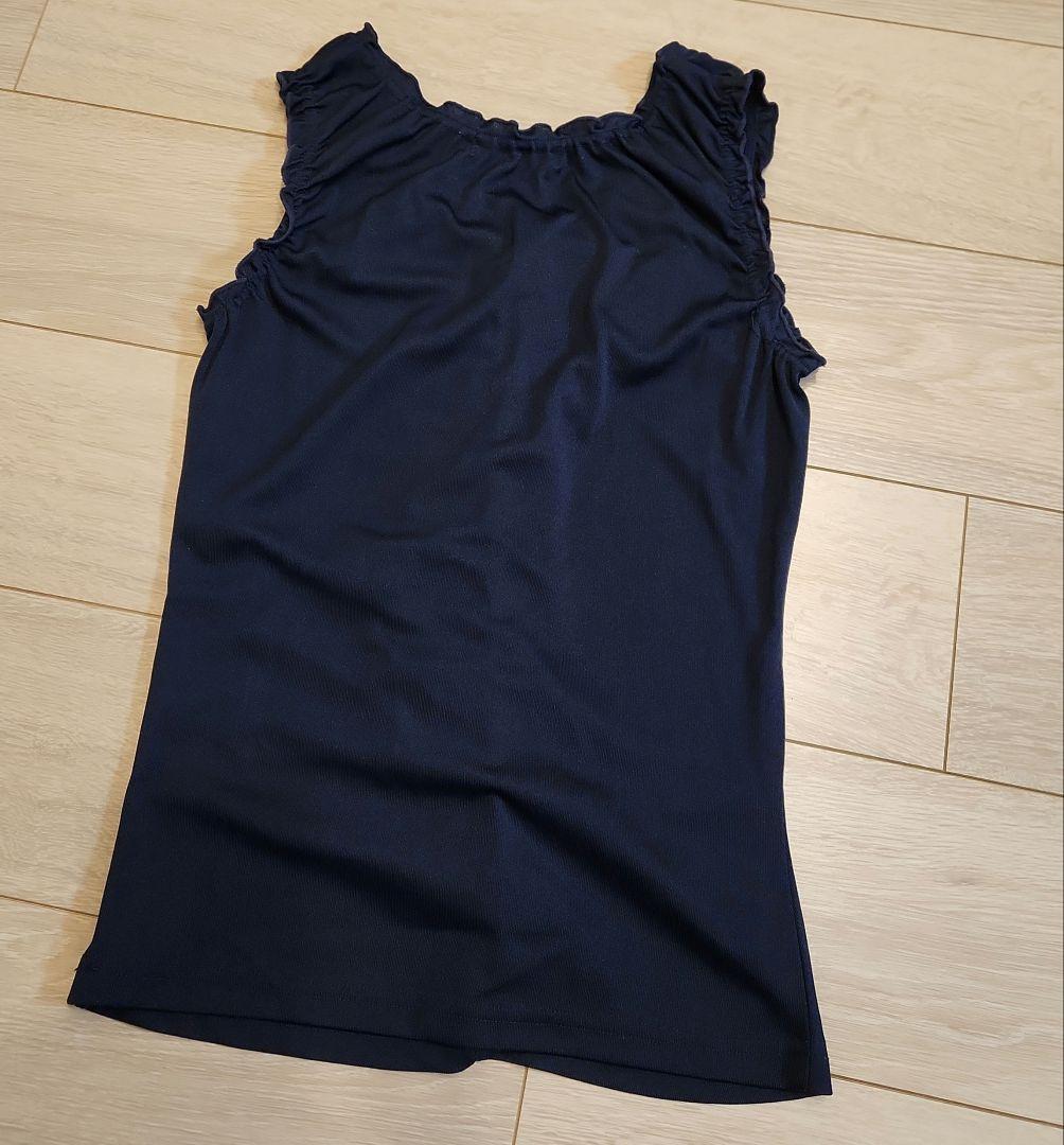 【新品未使用　美品】フリルノースリーブラウス — image 2