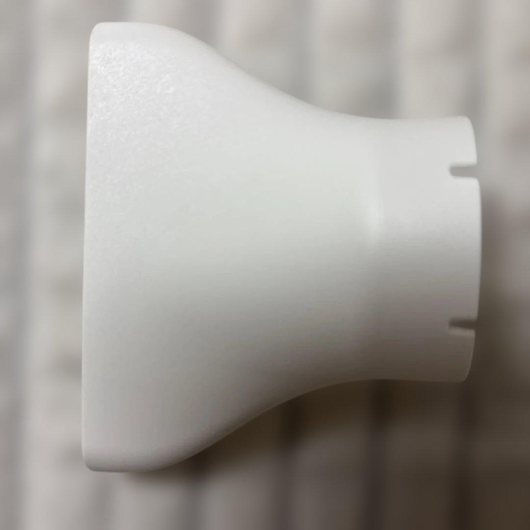REINA Pro ion 1200 プロ用ヘアドライヤー 本体 試運転のみ美品 — image 5
