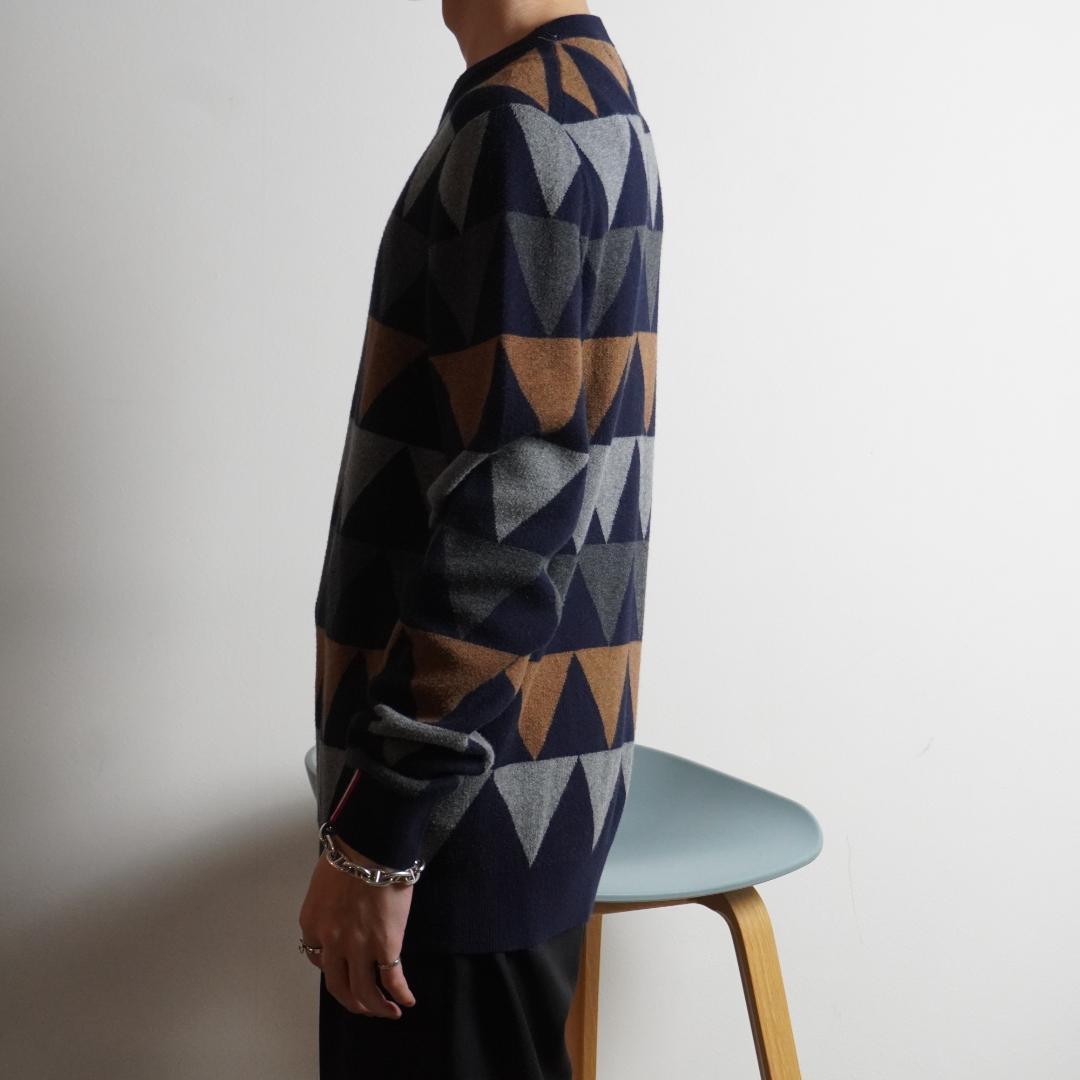 TOMMY HILFIGER トライアングル柄ニットトップス 紺/KW254 — image 2