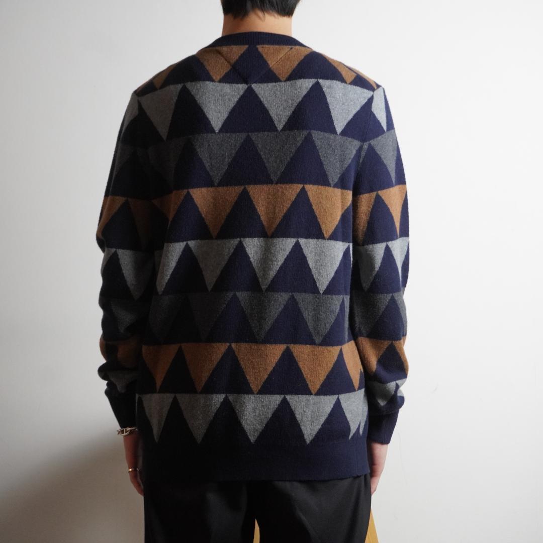 TOMMY HILFIGER トライアングル柄ニットトップス 紺/KW254 — image 3