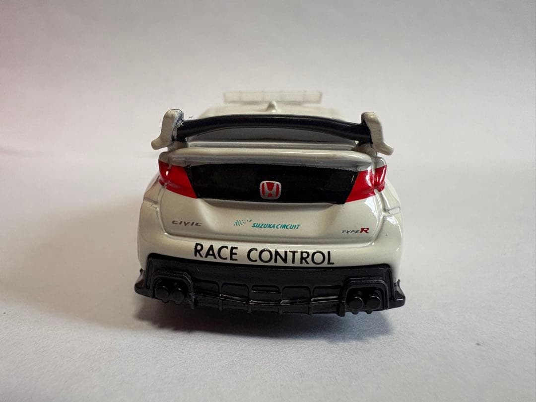 トミカ イオン限定 No.40 ホンダ シビックTYPE R マーシャルカー仕様 — image 3