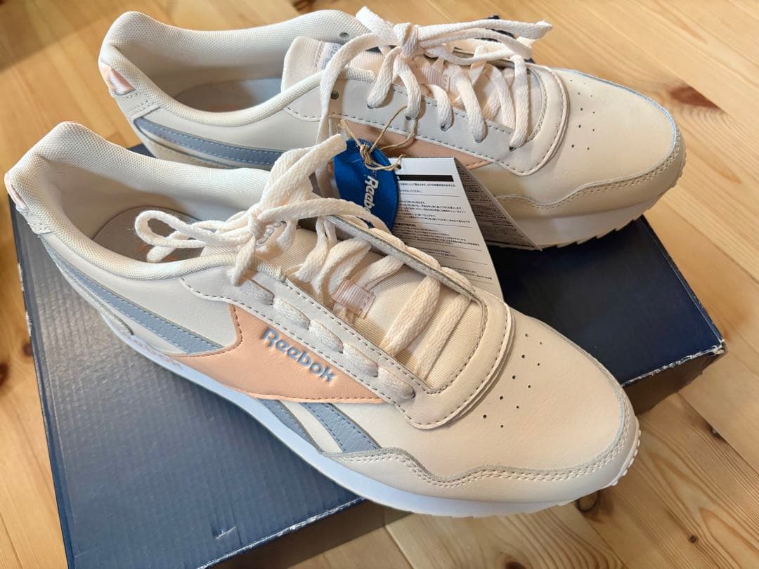 新品未使用タグ付⭐︎Reebok リーボック スニーカー 28cm — image 4
