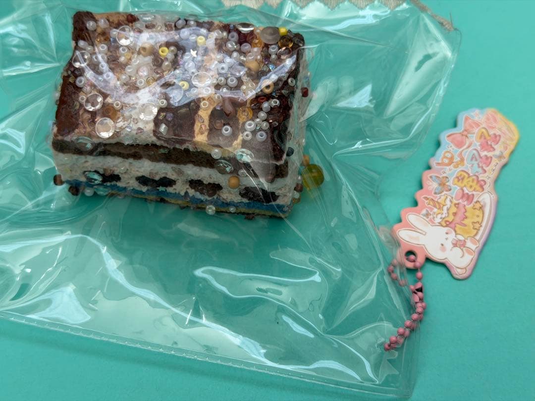 三舅　サンジュウ　スクイーズ　断面ケーキ — image 3