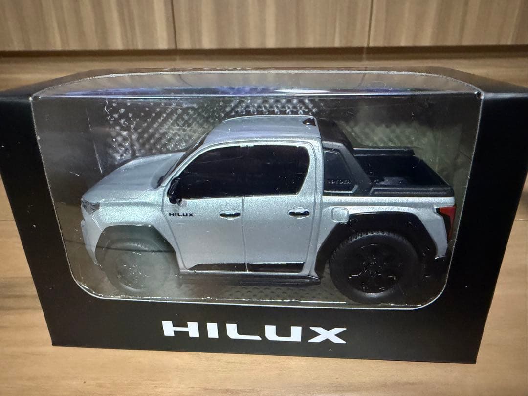 ハイラックス　プルバックカー　2台セット — image 3