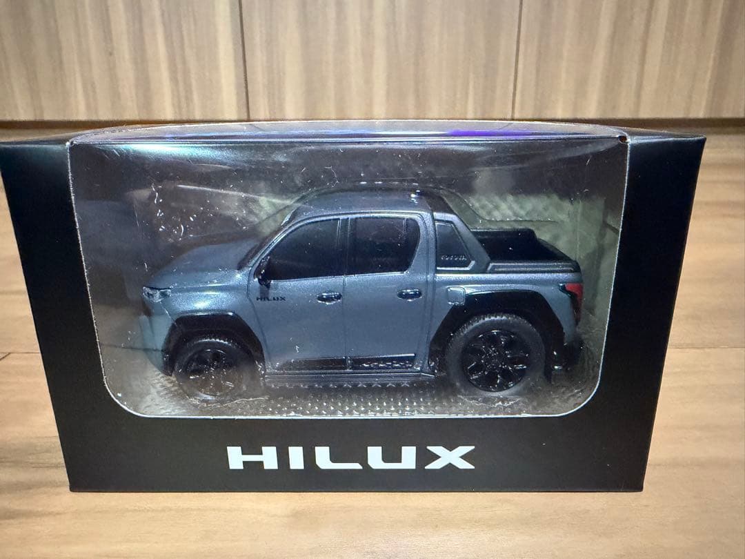 ハイラックス　プルバックカー　2台セット — image 4