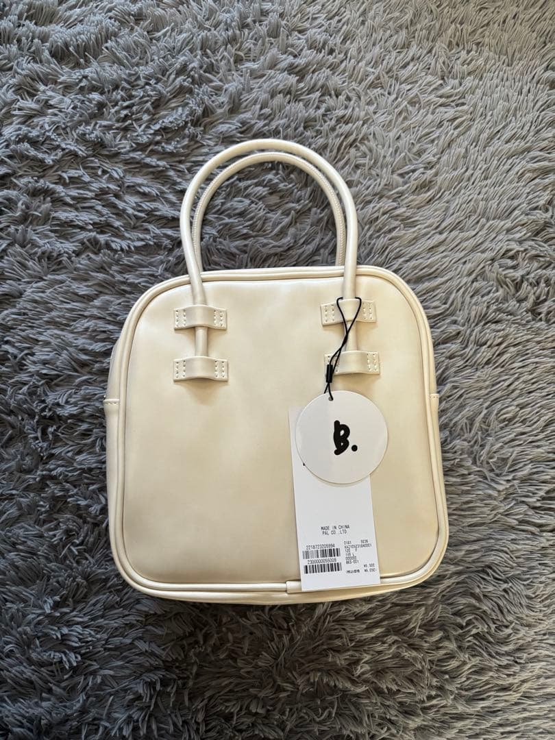 Kastane B スクエアベーシックBAG アイボリー — image 2