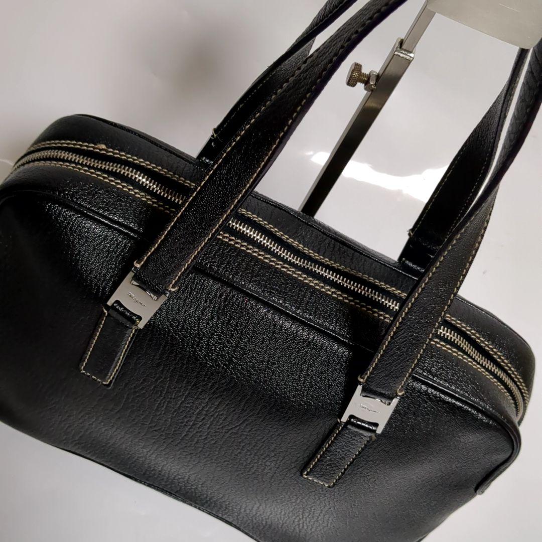 ✨サルヴァトーレフェラガモ✨ハンドバッグ ヴァラ金具 レザー ブラック — image 4