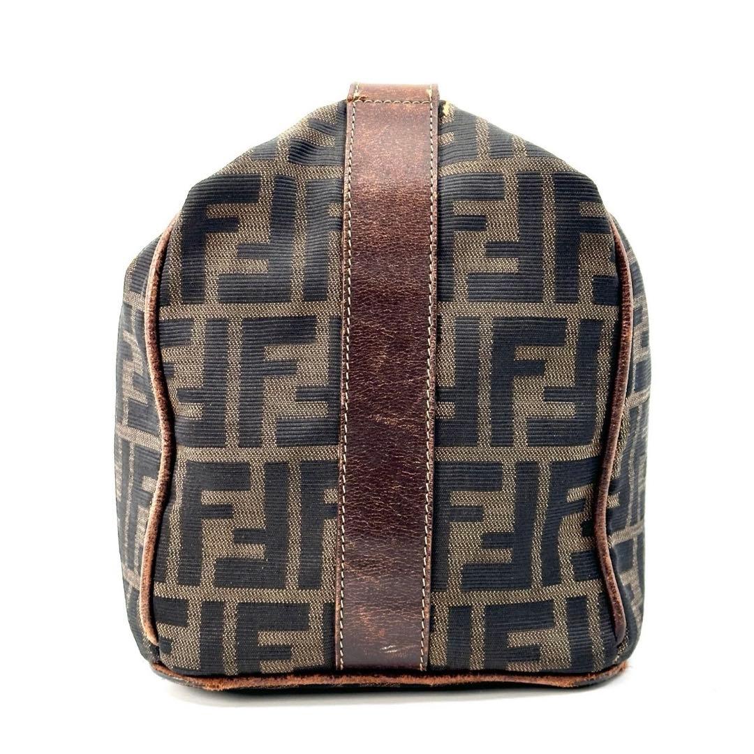 FENDI ズッカ　バニティバッグ　ポーチ　フェンディ — image 4