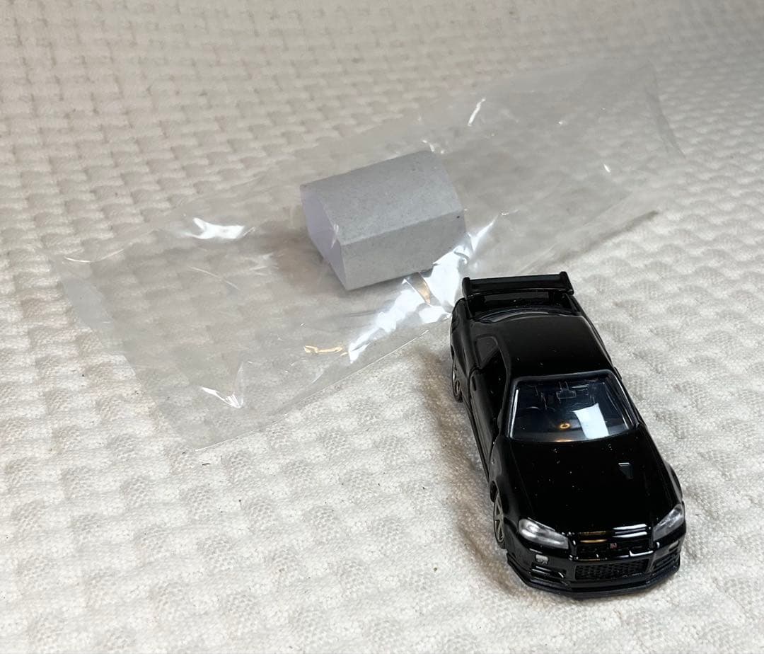 トミカプレミアム　日産 スカイライン ＧＴーＲ（ＢＮＲ３４） — image 3