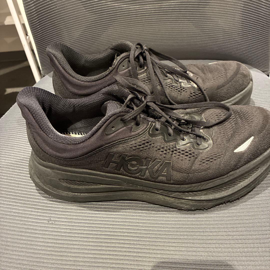 HOKA BONDI ブラック スニーカー — image 3