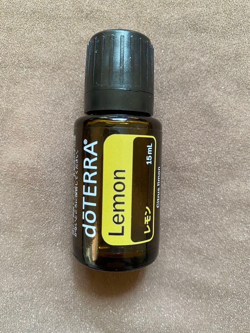 お値下げ→ ドテラ　レモン　15ml エッセンシャルオイル　【新品未開封】 — image 2