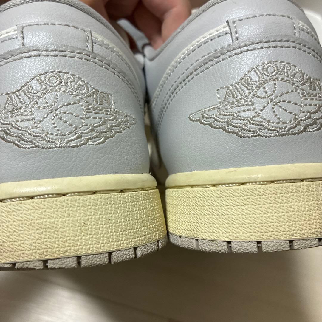 Nike Air Jordan 1 Low Grey White — image 3
