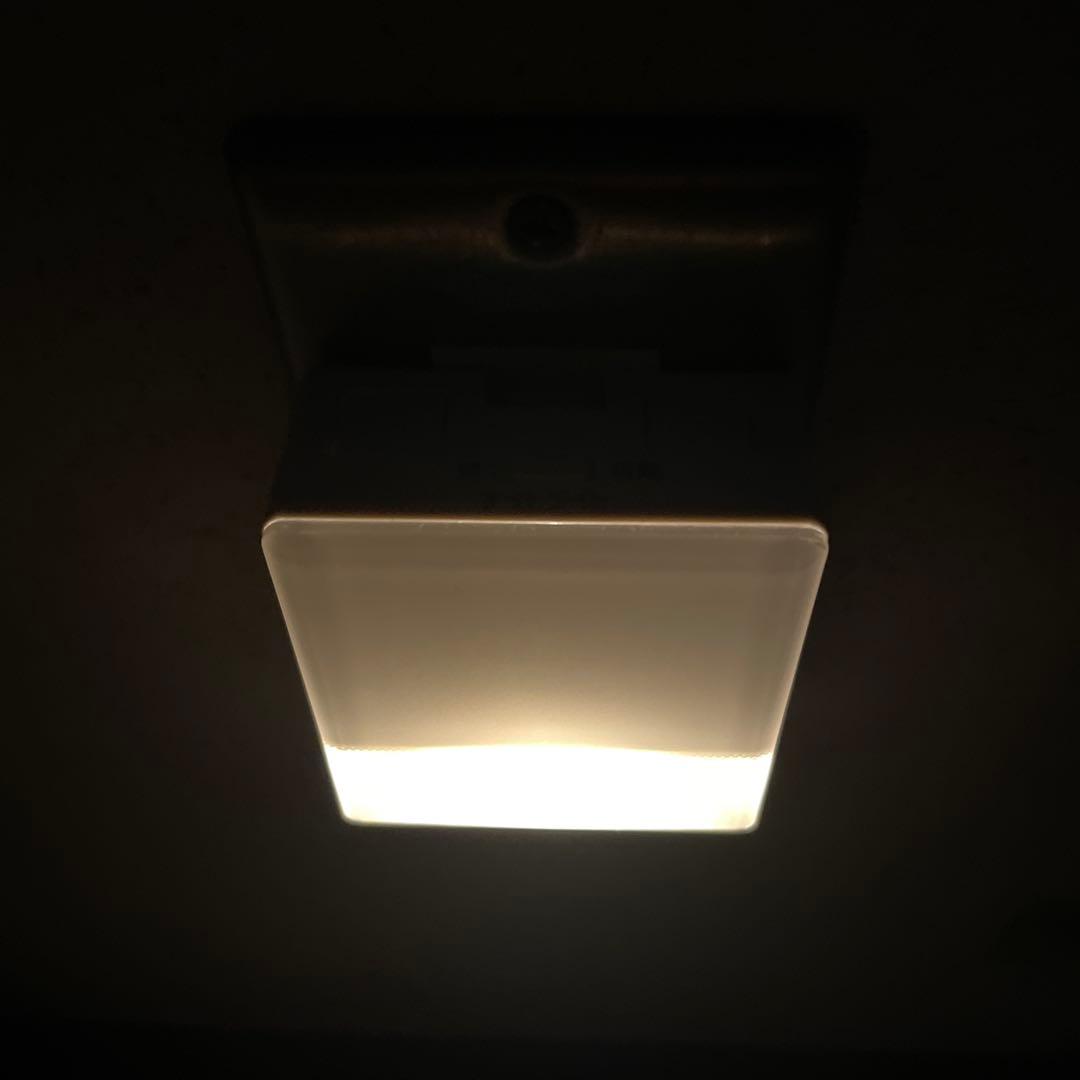 お買い得LED保安灯明るさセンサー付ナイトライト — image 2