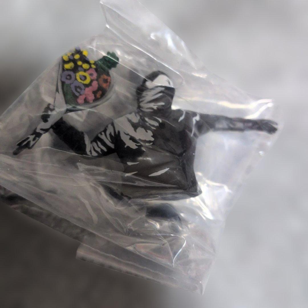 バンクシーフィギュアコレクション コンプリート 3種セット — image 2