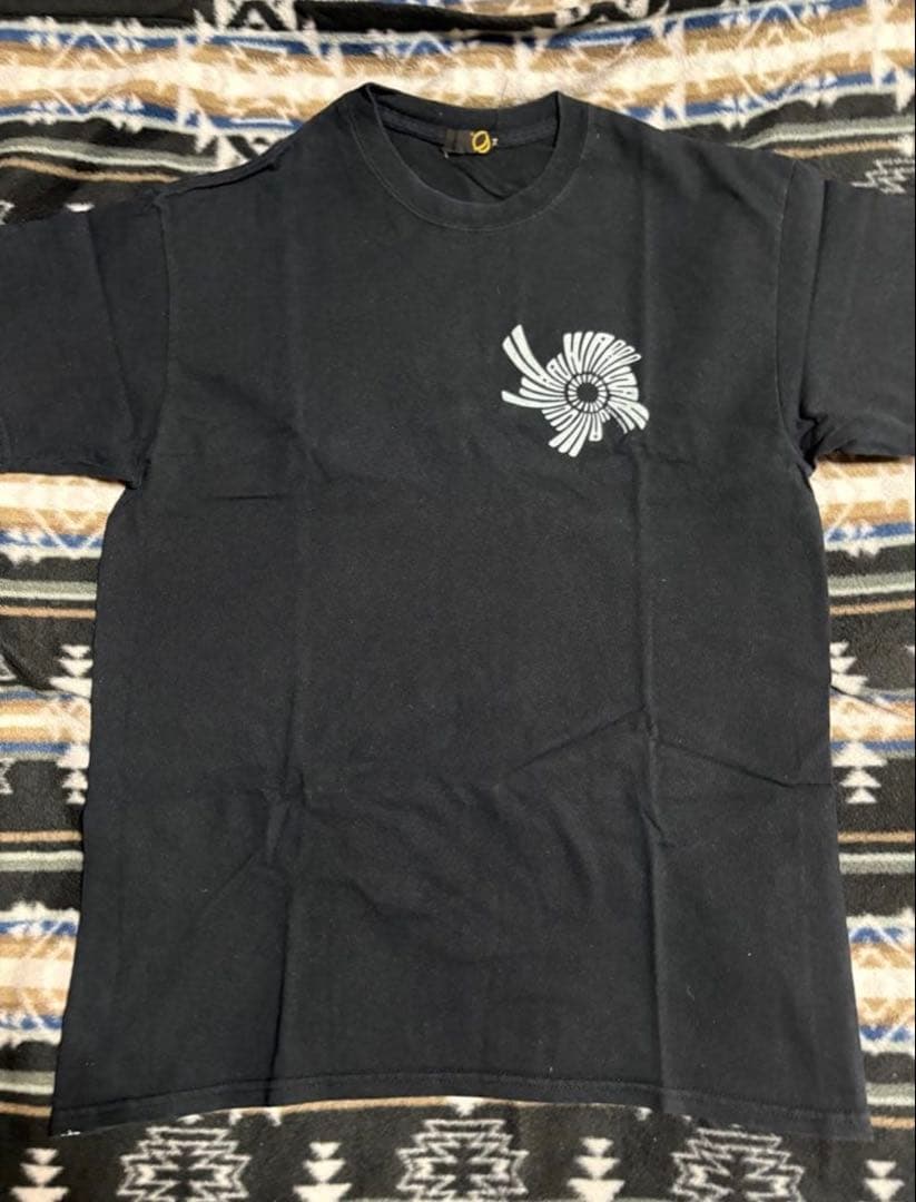値下げ中！【美品】④ greenclothing バックプリント Tシャツ黒 M — image 2