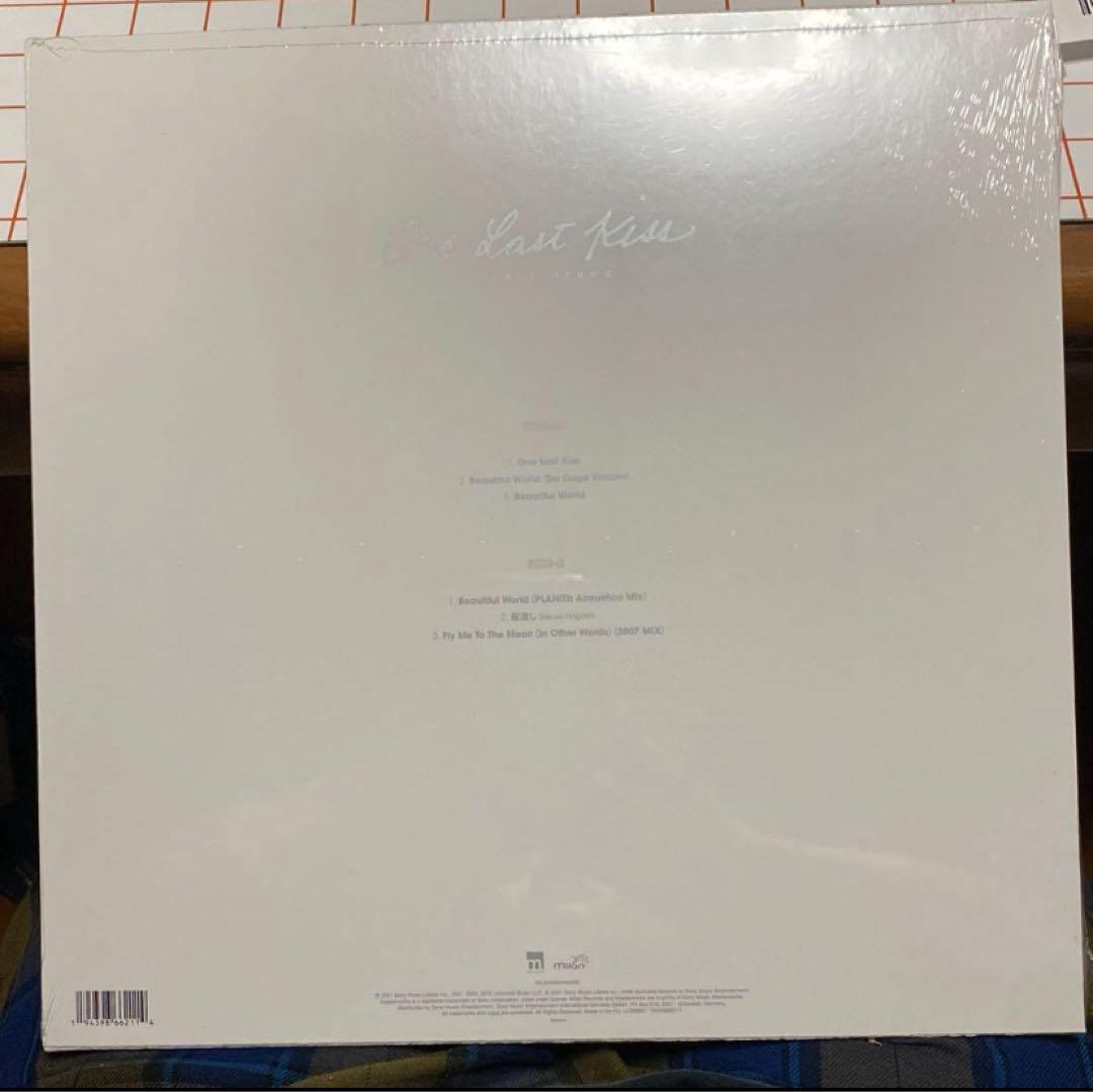 宇多田ヒカル　One Last Kiss＜Blue Vinyl＞ — image 2