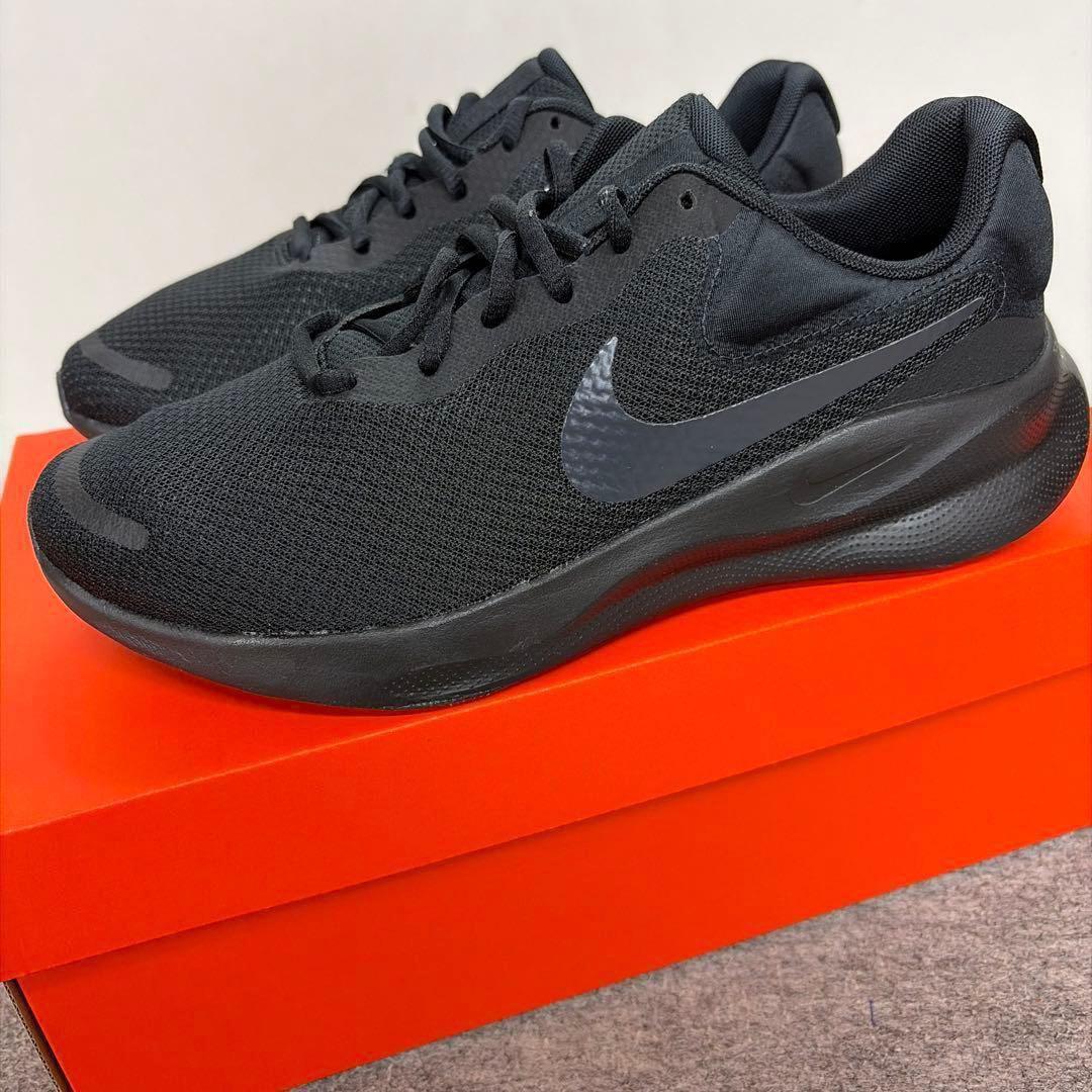 新品 NIKE ナイキ ランニングシューズ トレーニングシューズ 28.5 — image 2