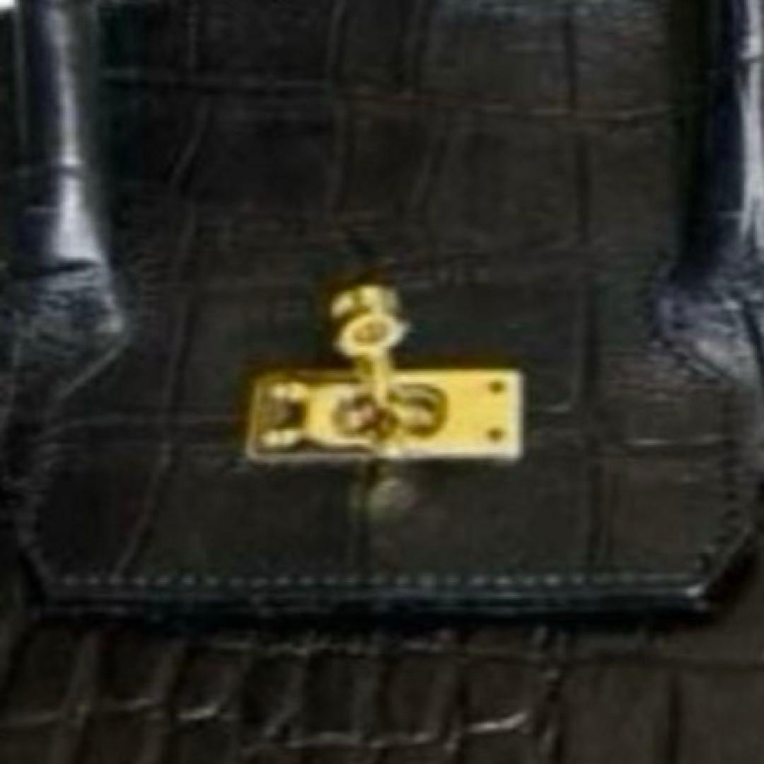 型押し ハンドバッグ　トートバッグ　ブラック　黒 ゴールド金具　高見え — image 4