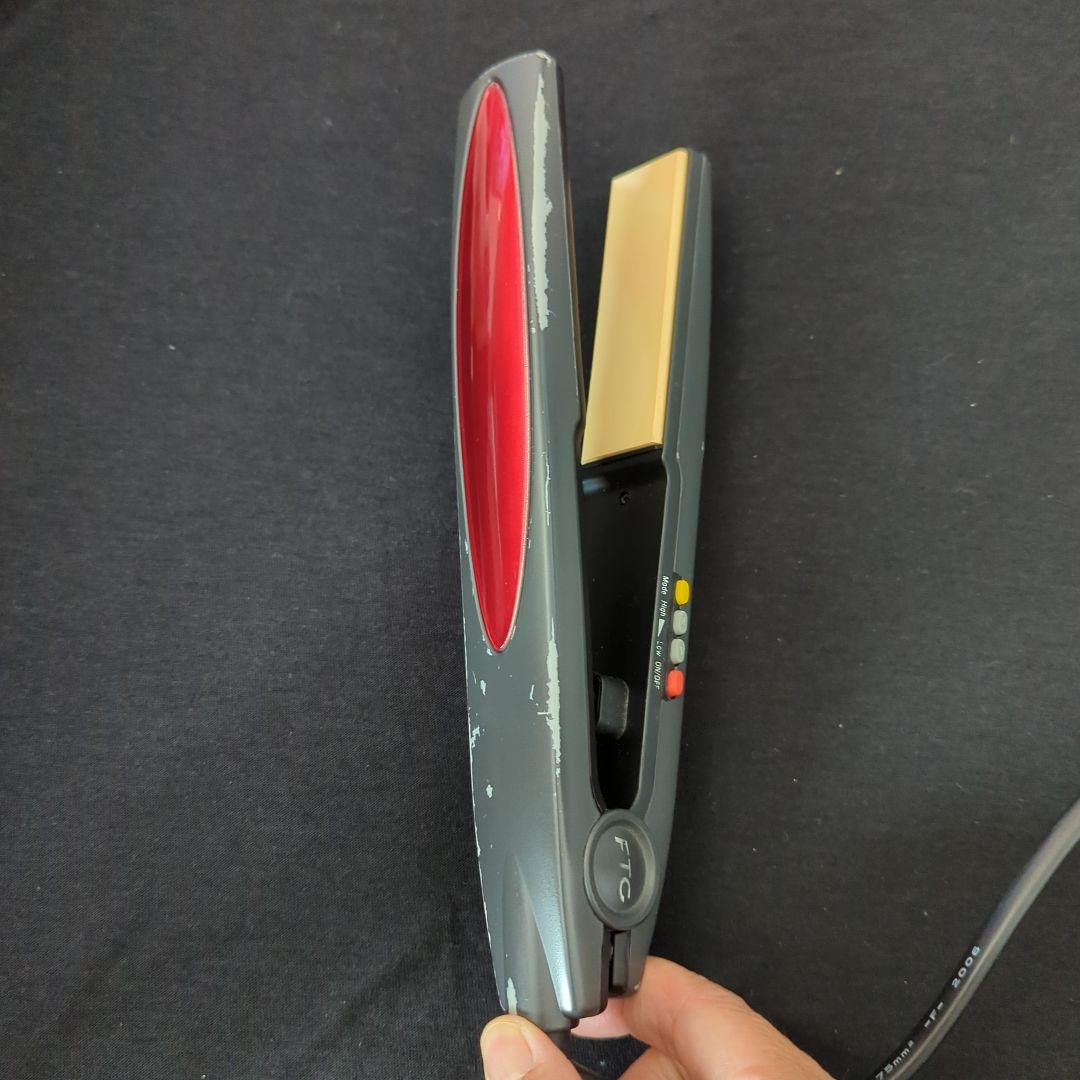 ION CERAMIC DIGITAL HAIR IRON FTC-200 — image 2