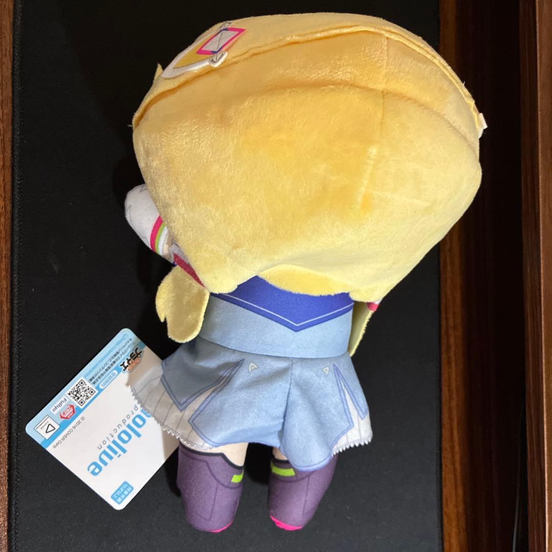 ホロライブ ぬいぐるみ アキ・ローゼンタール — image 2