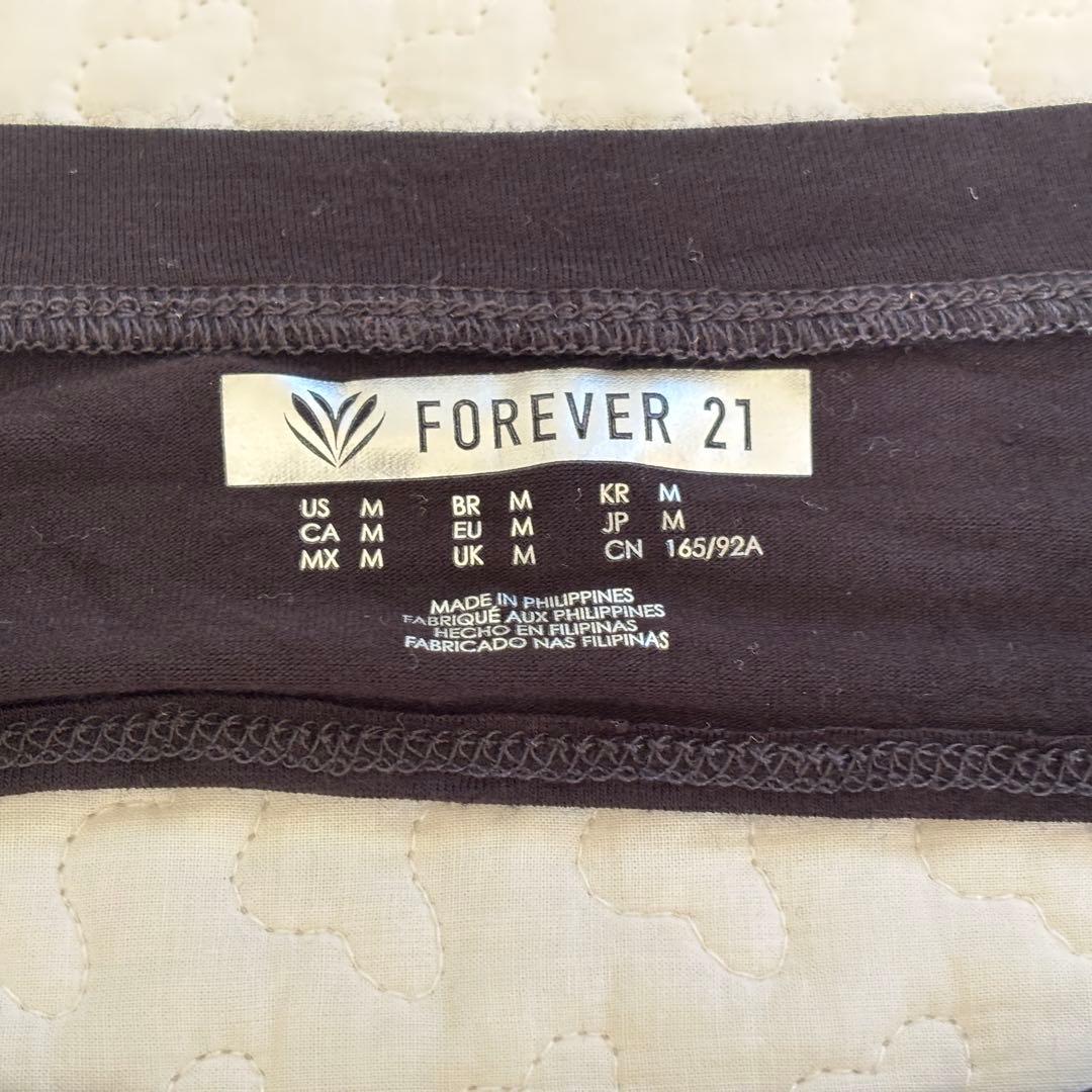 【新品タグ付きM】フォーエバー21オープンショルダー長袖Tシャツ　ヨガピラティス — image 3