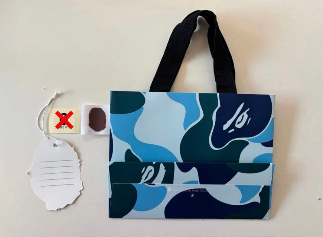【2点セット！】★新品★A BATHING APE ショップ袋 ブルーカモ 小 — image 2