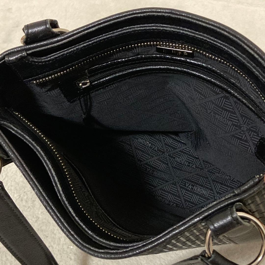 極美品 印傳屋 インデンヤ　トートバッグ　ハンドバッグ 総柄 漆塗り 黒 — image 5