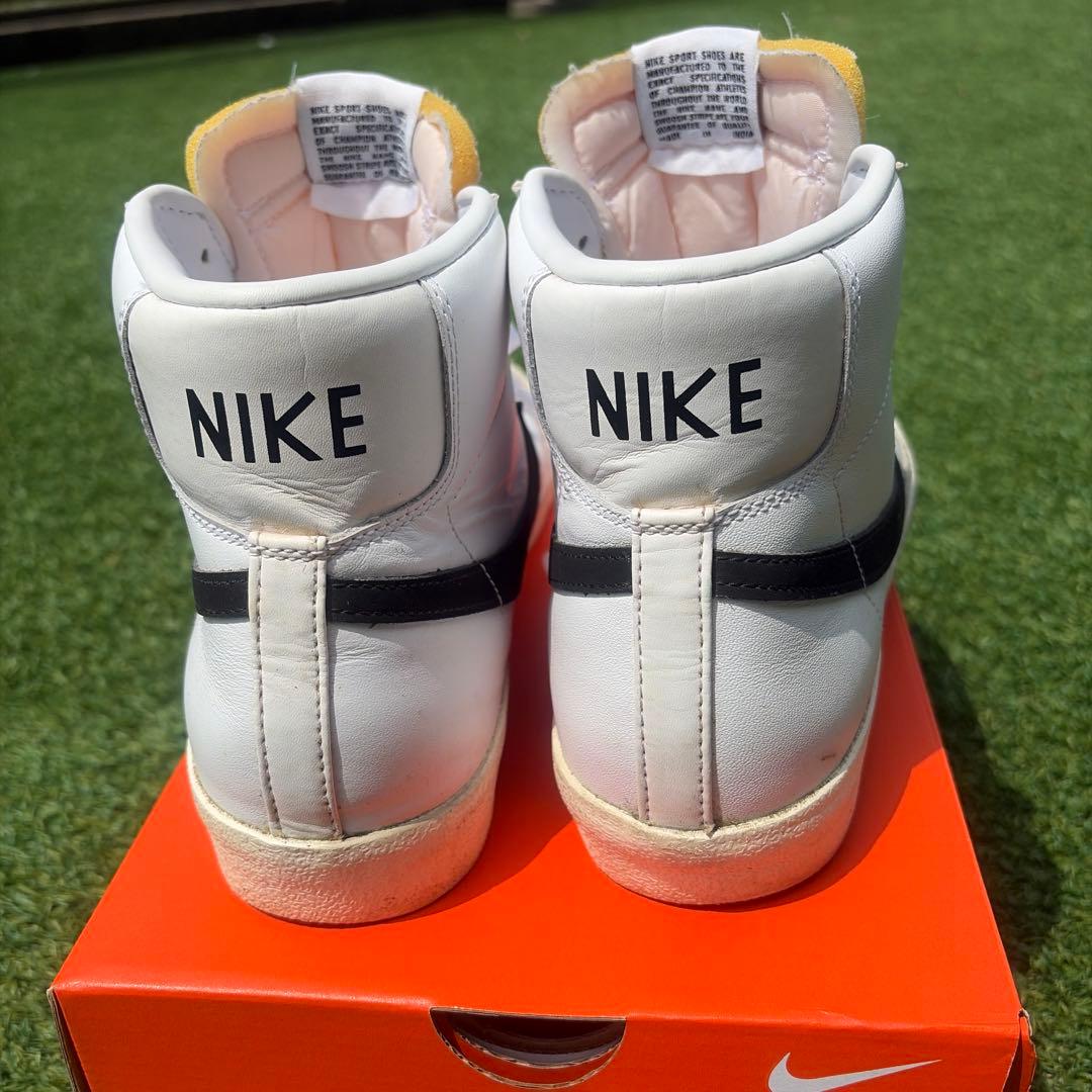 NIKE Blazer Mid White Black — image 4
