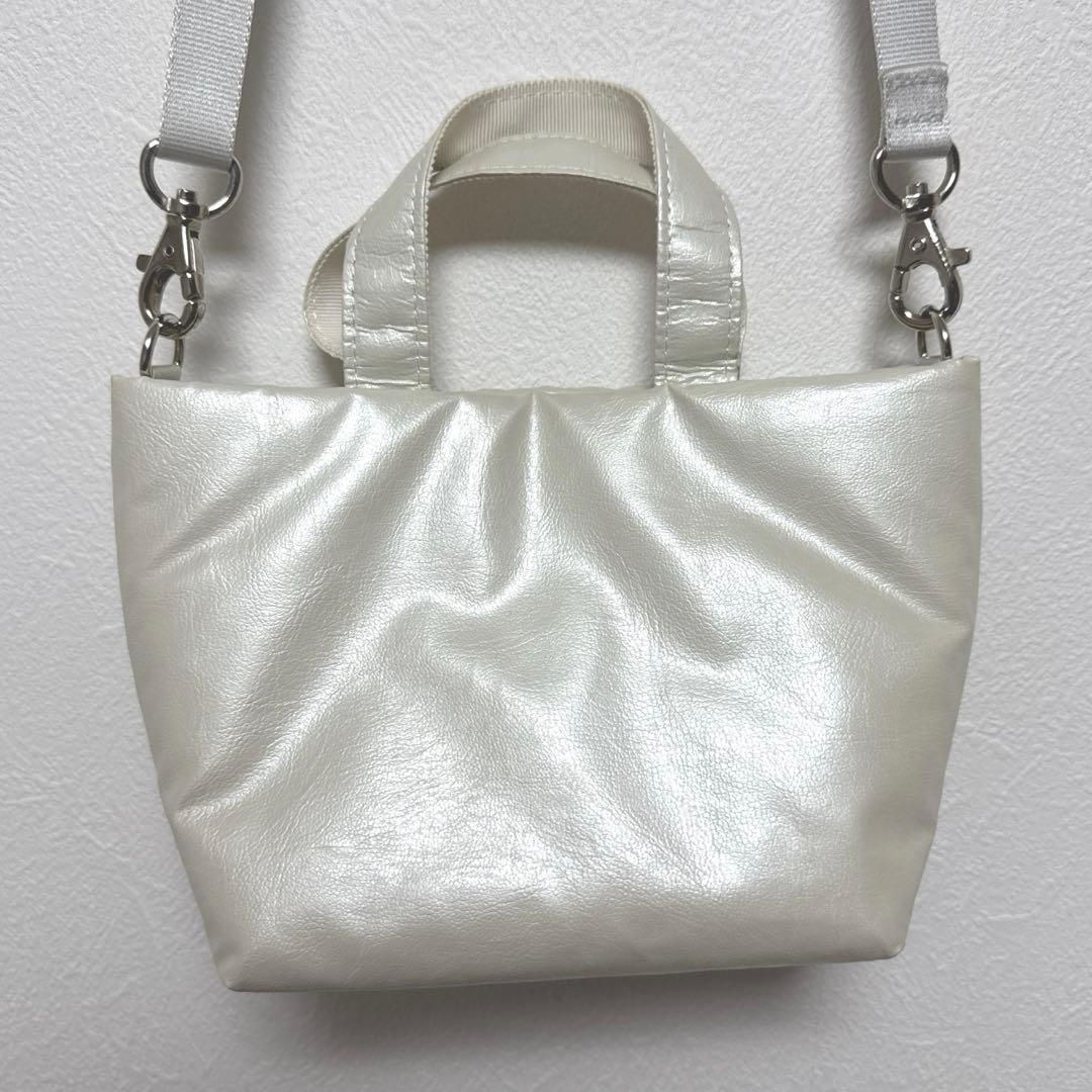 FEILER プレイフルピクシー こびとたち ショルダーバッグ パールホワイト — image 3