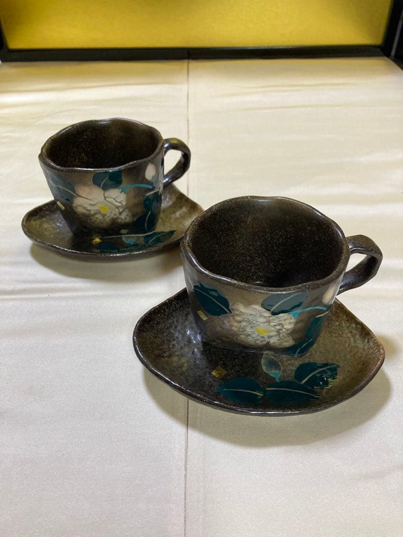 九谷　泉峯　カップ＆ソーサー　ペア — image 2