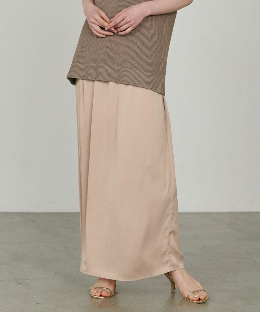 k0487 LARUTA サテンゴム入りスカート ベージュ — image 5