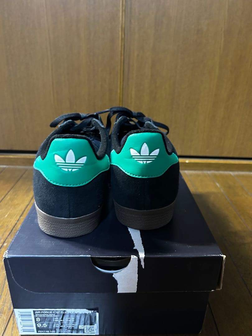 【美品】【27.5】adidas GAZELLE ブラック グリーン スニーカー — image 4