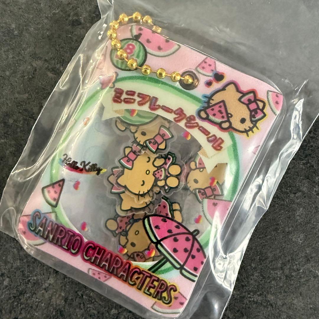 サンリオ シャカシャカフレーク風シールチャーム こんがり　 ハローキティ — image 3