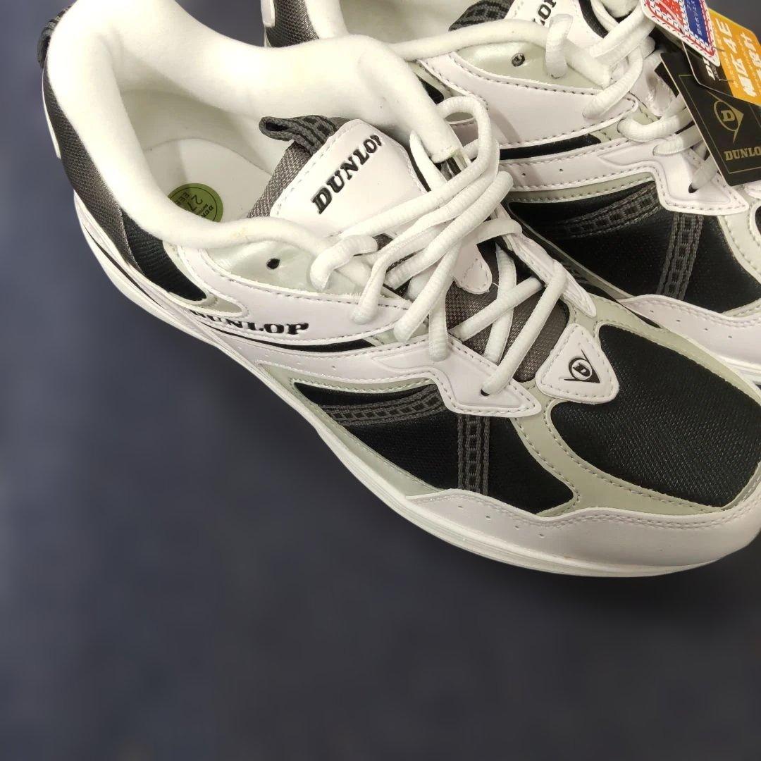 新品　DUNLOP スニーカー 幅広4E 軽量設計 27.0cm — image 2